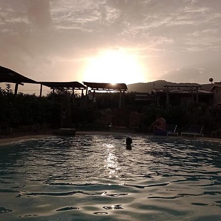 Vila Cuccuru Relax - B Iun Q9882 Orosei Exteriér fotografie