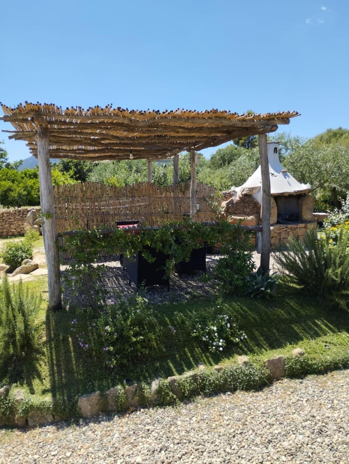 Vila Cuccuru Relax - B Iun Q9882 Orosei Exteriér fotografie